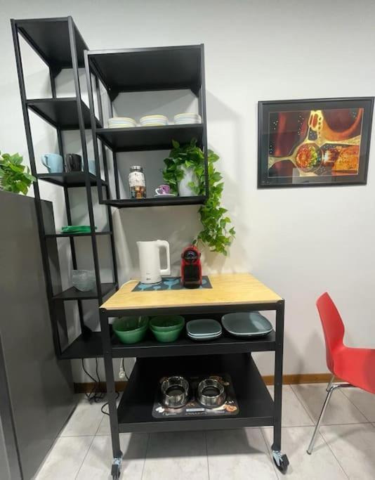 Casa Vacanze Viale Miramare 31- Delizioso Mini Loft Industrial Trieste Exterior foto